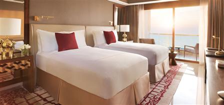 Fairmont Seaview Room